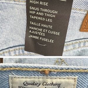 NWT Levi's Wedgie jeans light wash 27